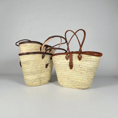 Chic Woven Straw Tote Bag with Leather Handles & Buckle