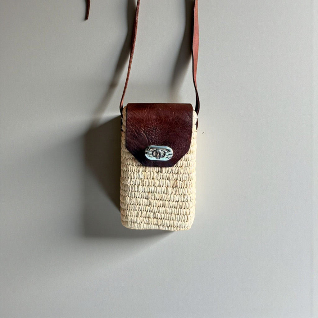 Woven Raffia Phone Bag Crossbody with Leather Flap