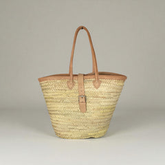 Chic Woven Straw Tote Bag with Leather Handles & Buckle
